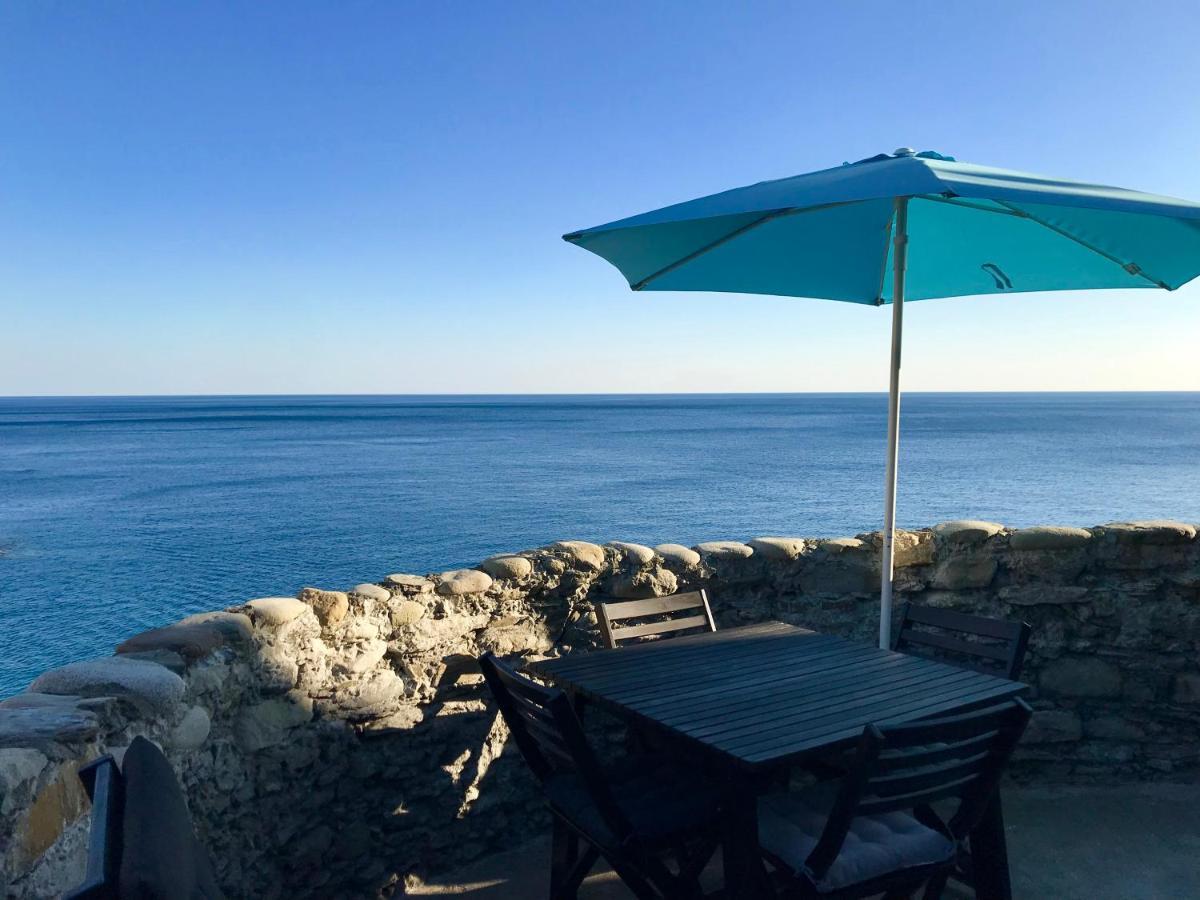 La Marina Tower Apartment With Private Sea View Terrace Вернаца Екстериор снимка