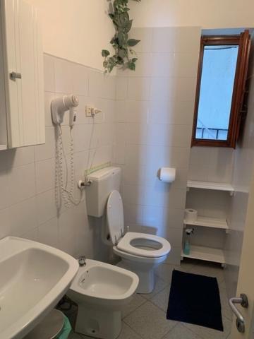 La Marina Tower Apartment With Private Sea View Terrace Вернаца Екстериор снимка